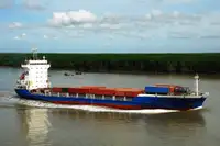 Barco mercante en venta