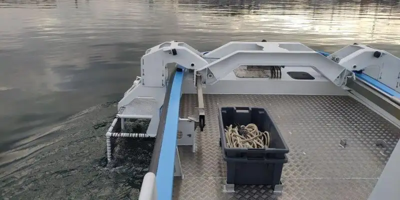 Petrolero de aguas de sentina en venta