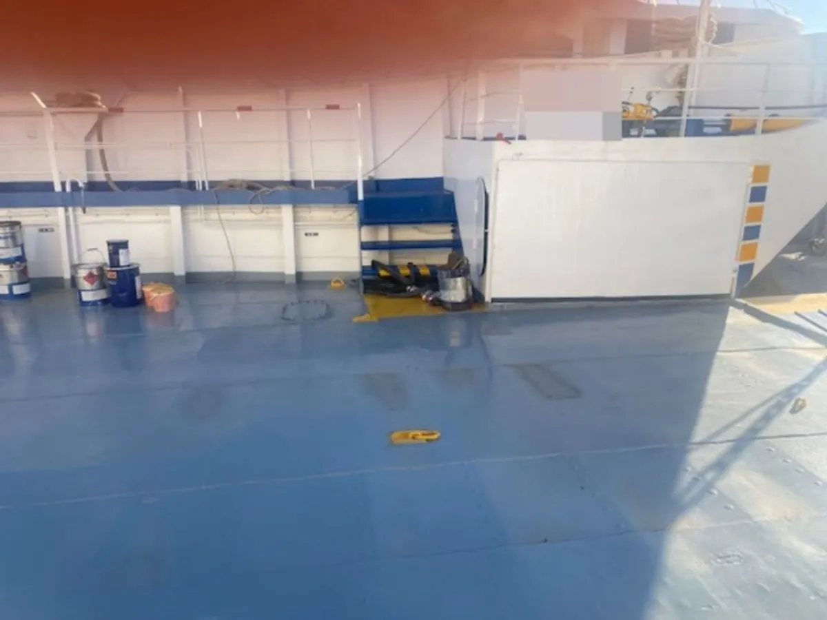 Buque de pasajeros en venta