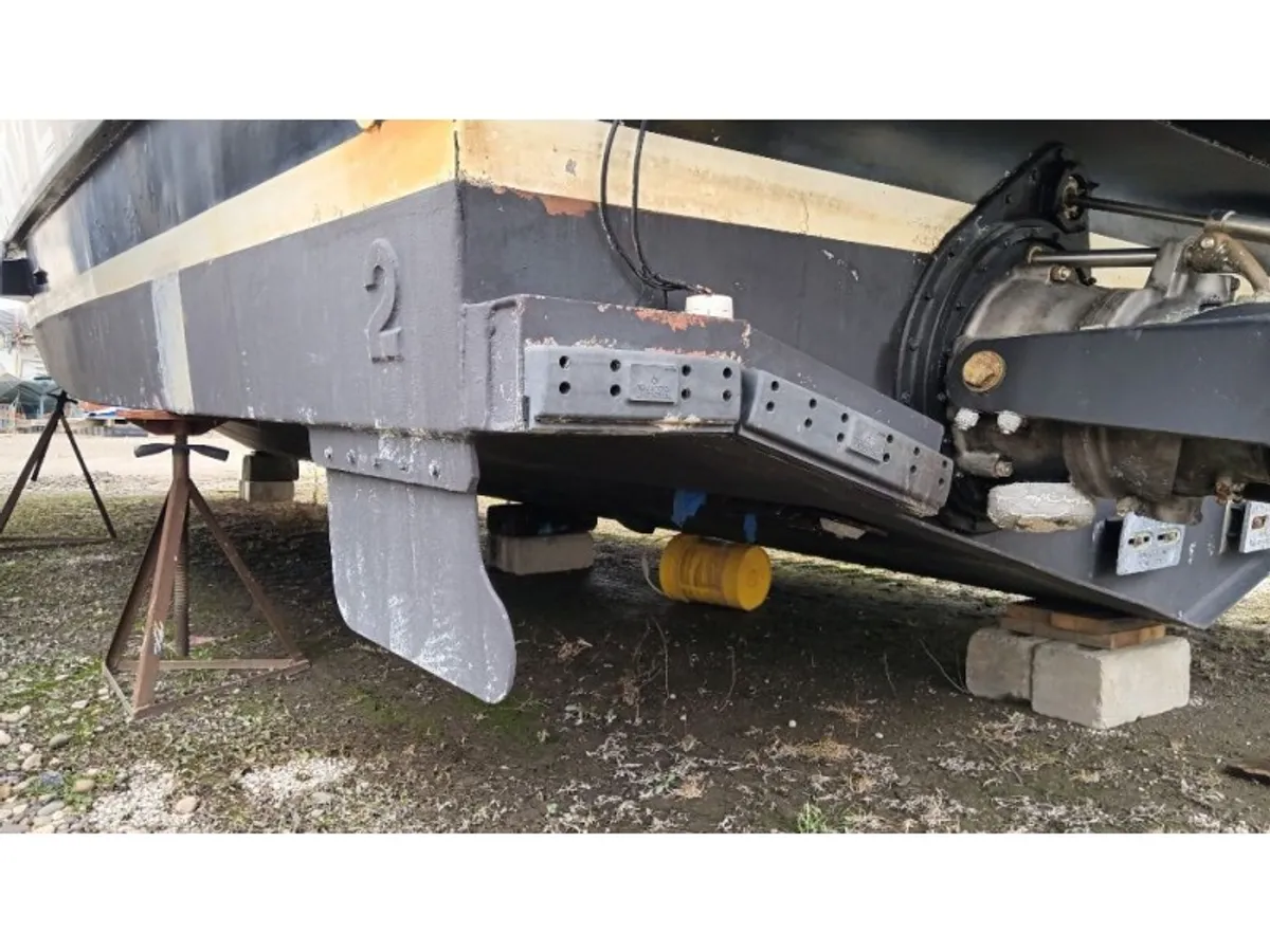Buque de prospección en venta