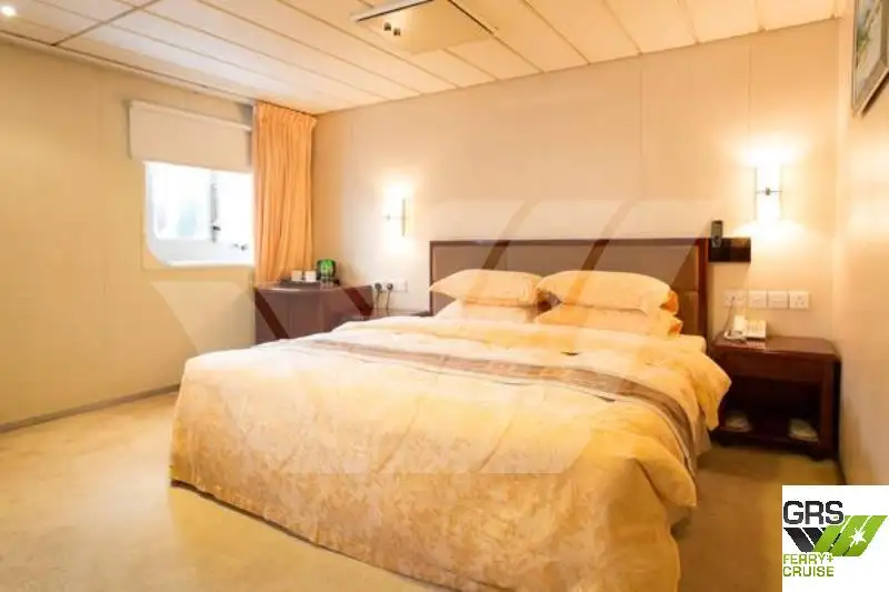 Buque de crucero en venta