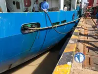 Barco frigorífico en venta