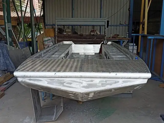 Embarcaciones de trabajo en venta