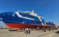 Barco de tripulación en venta