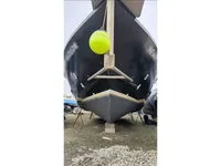 Buque de prospección en venta