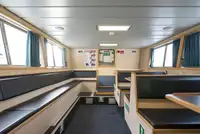 Barco de tripulación en venta