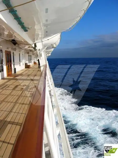 Buque de crucero en venta