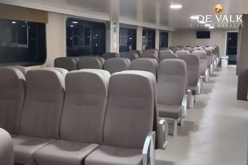 Buque de ferry en venta