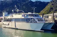 Buque de pasajeros en venta