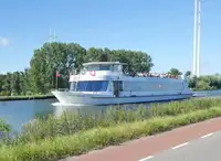 Buque de crucero en venta