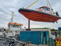 Buque portacontenedores en venta