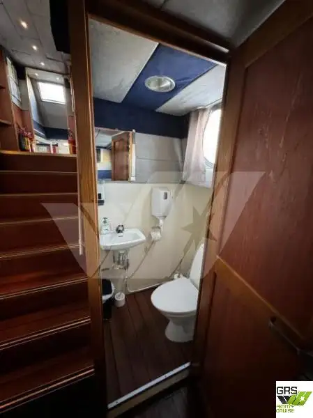 Buque de crucero en venta