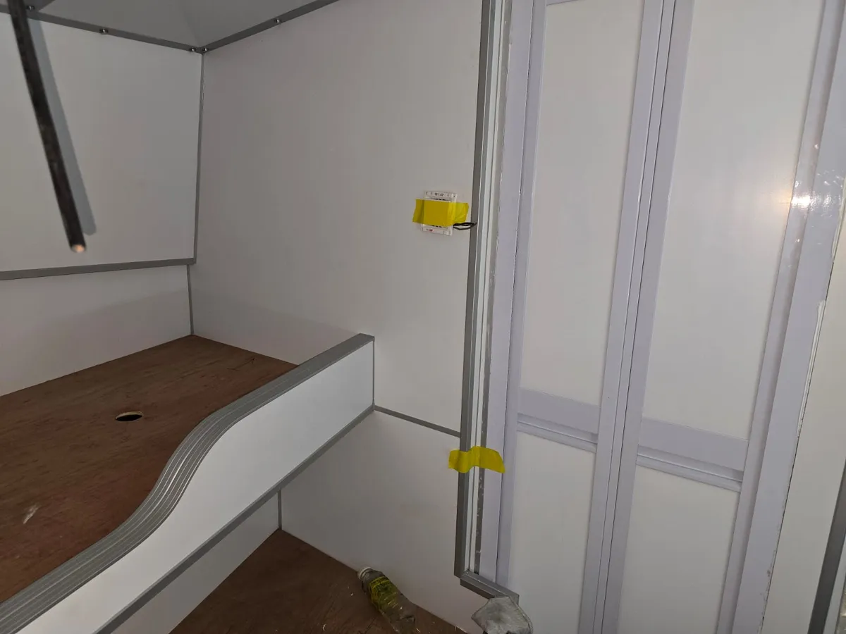 Lancha de tripulación en venta