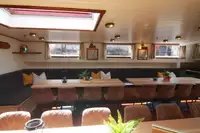 Hotel flotante en venta