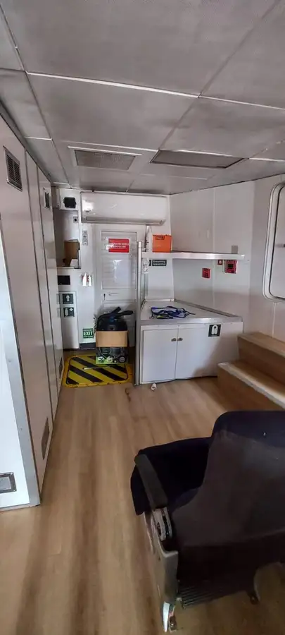 Lancha de tripulación en venta