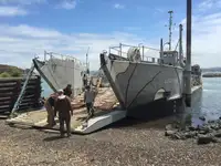 Buque de desembarco, tanque en venta
