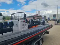 Buque portacontenedores en venta