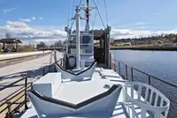 Patrullera en venta