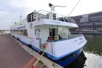 Buque de pasajeros en venta