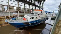 Patrullera en venta