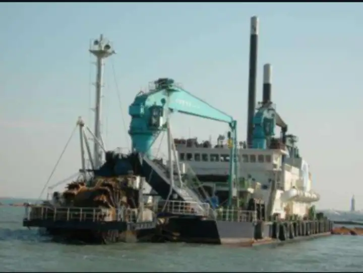 Dragado en venta