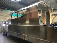 Buque de rescate en venta