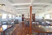 Buque de crucero en venta
