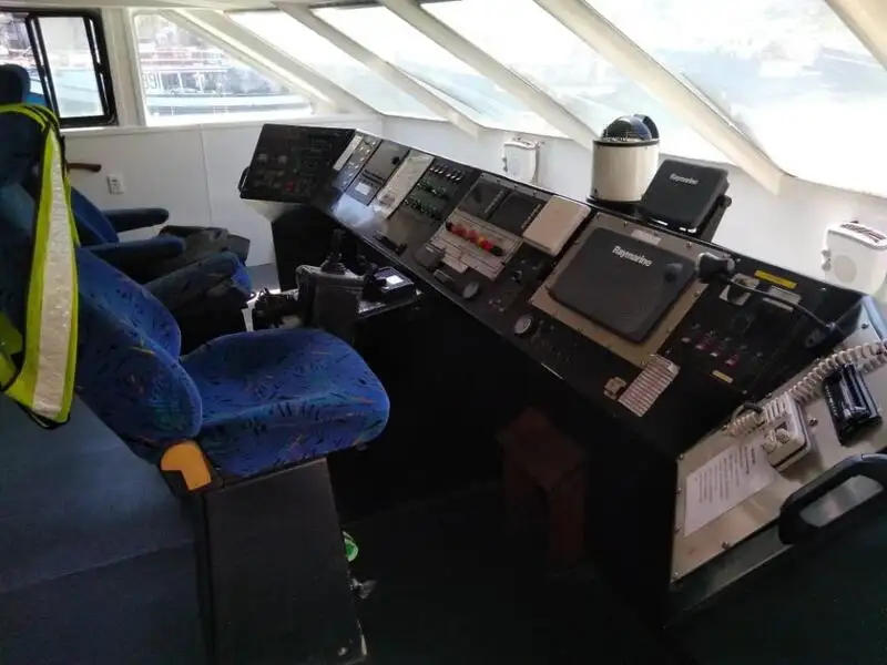 Buque de ferry en venta
