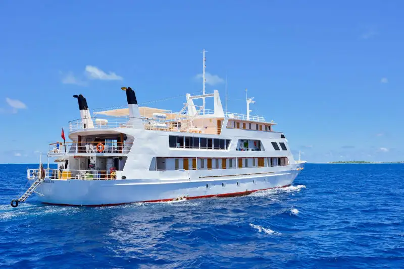 Buque de crucero en venta