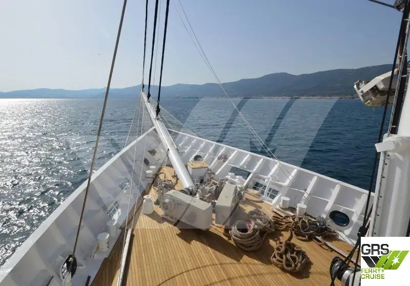 Buque de crucero en venta