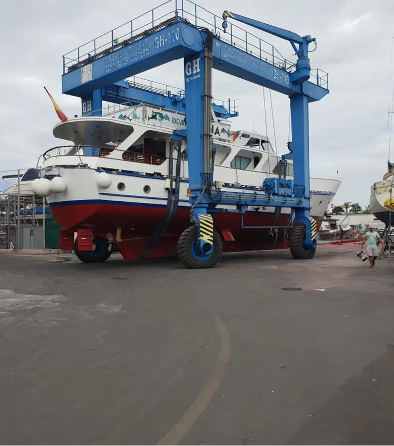 Buque de crucero en venta