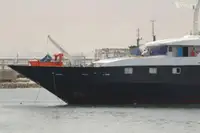 Buque de pasajeros en venta