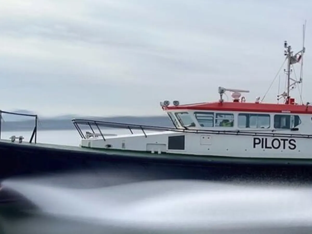 Lancha piloto en venta