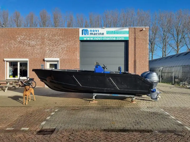 Buque portacontenedores en venta