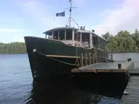 Buque de pasajeros en venta
