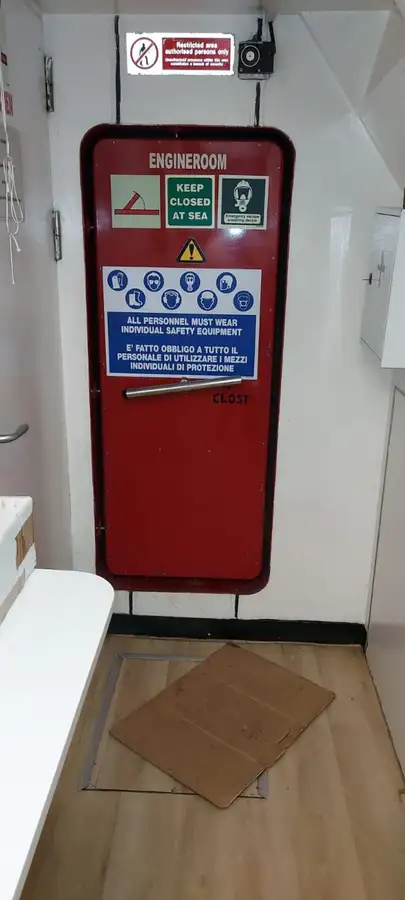 Lancha de tripulación en venta
