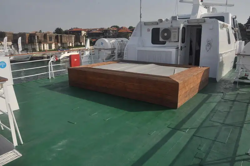 Buque de crucero en venta