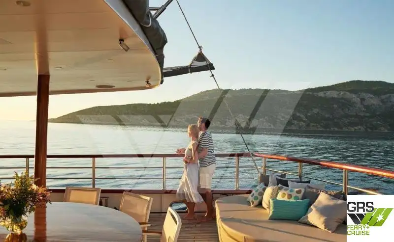 Buque de crucero en venta