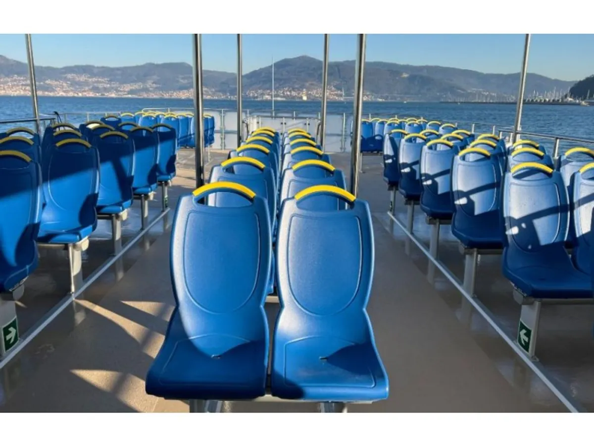 Buque de pasajeros en venta