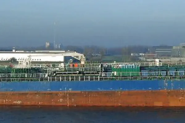 Oil/Chemical tanker for sale