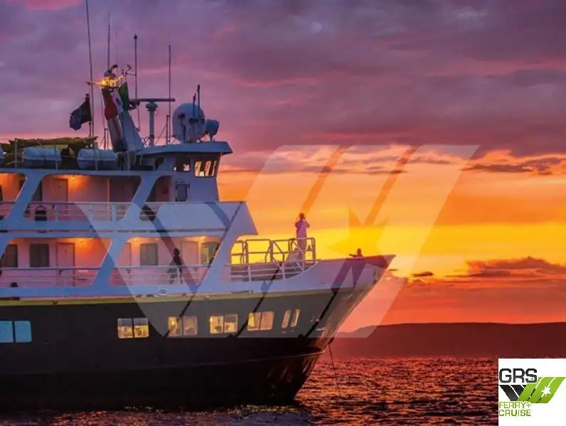 Buque de crucero en venta