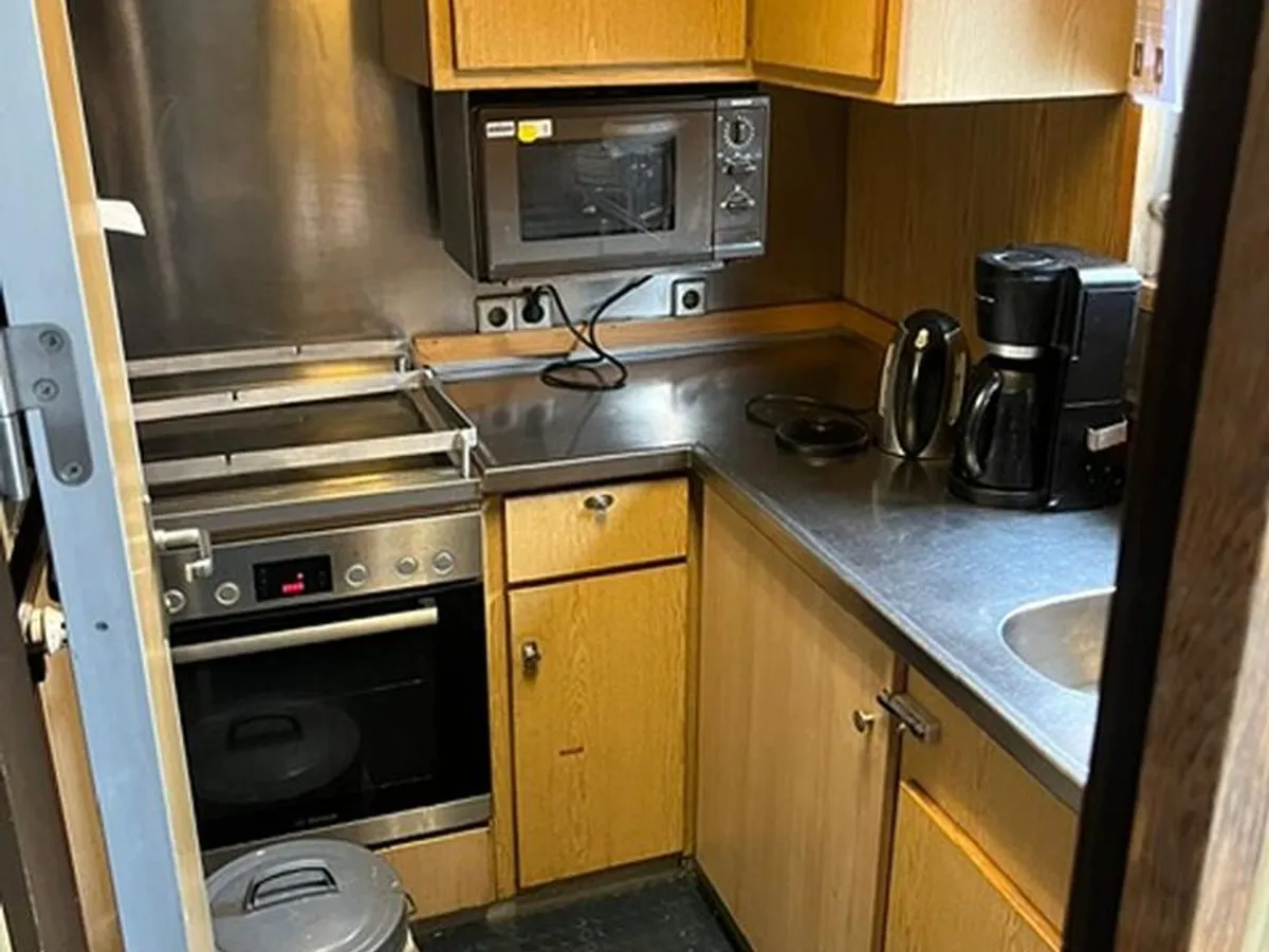 Patrullera en venta