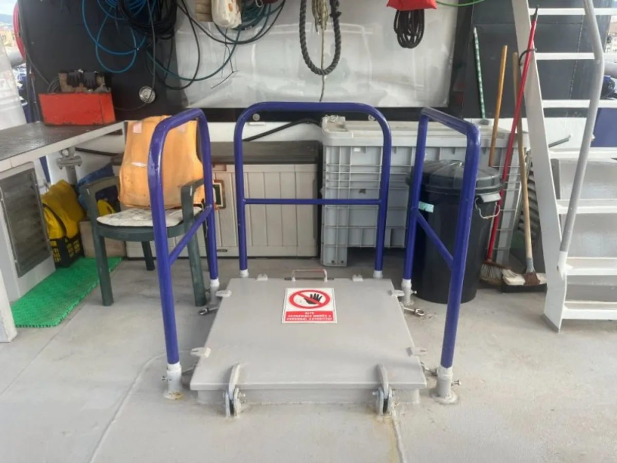 Buque de prospección en venta