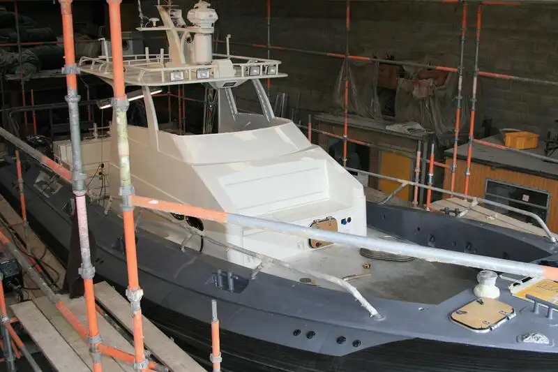 Patrullera en venta