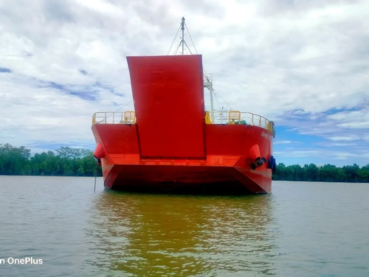 Buque de desembarco, tanque en venta
