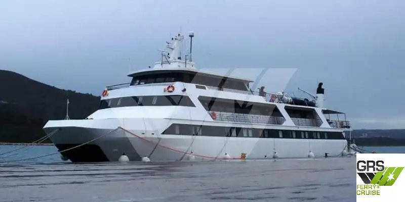 Buque de crucero en venta