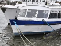 Buque de pasajeros en venta