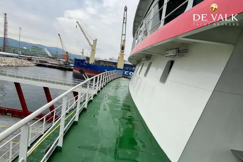 Buque de ferry en venta