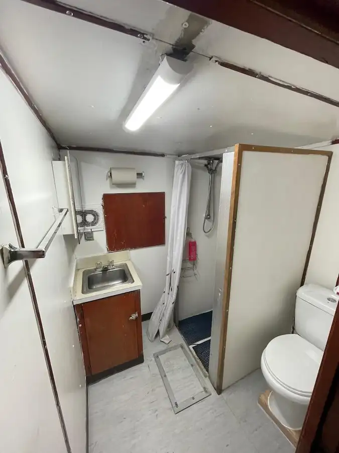 Buque portacontenedores en venta