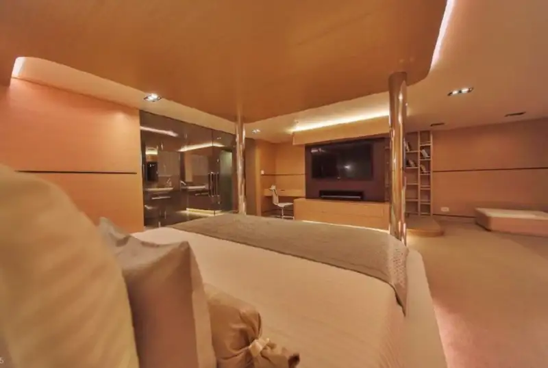 Buque de crucero en venta